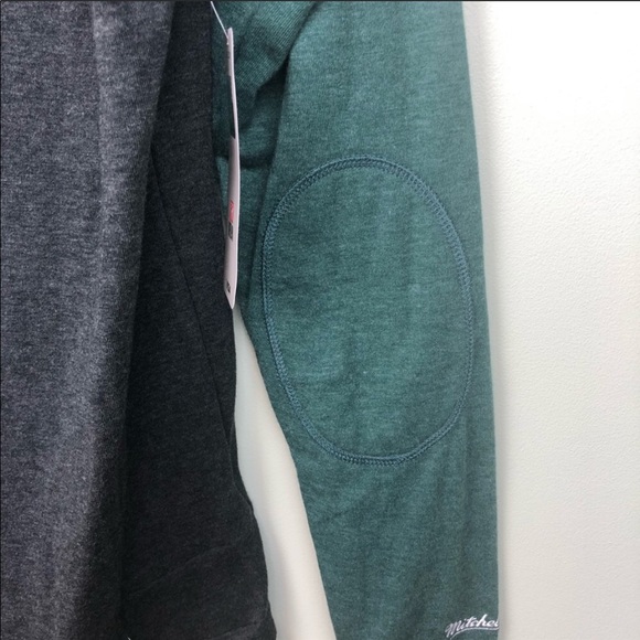 Mitchell & Ness Men’s Green Bay Packers Hooded Lightweight Shirt NWT - Picture 6 of 8